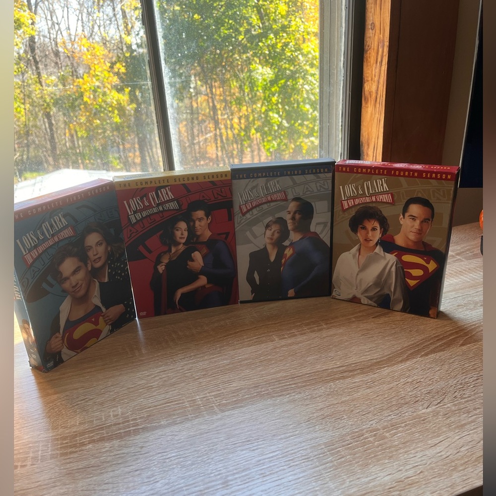 Season 1-4 Of Lois & Clark The Adventures of Superman